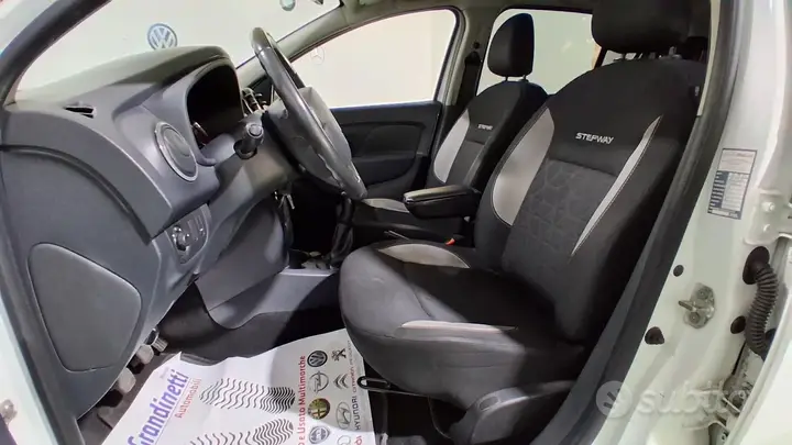 Dacia Sandero 2016 photo 4
