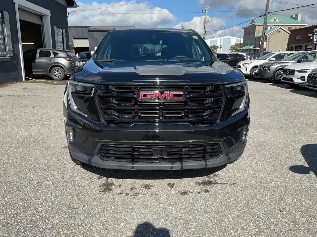 GMC Acadia 2025 photo 5