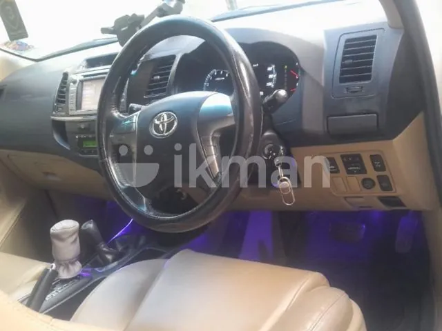 Toyota Fortuner 2013 photo 5