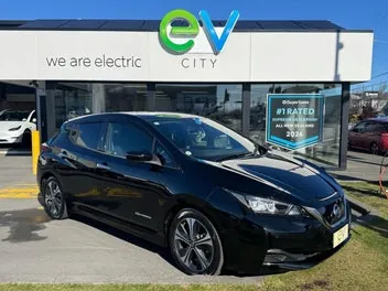 Nissan Leaf 2020 photo 2
