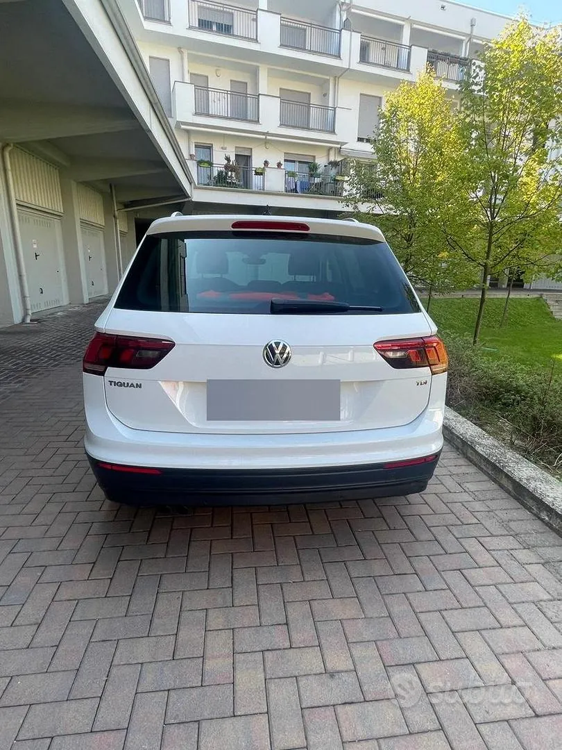 Volkswagen Tiguan 2017 photo 2