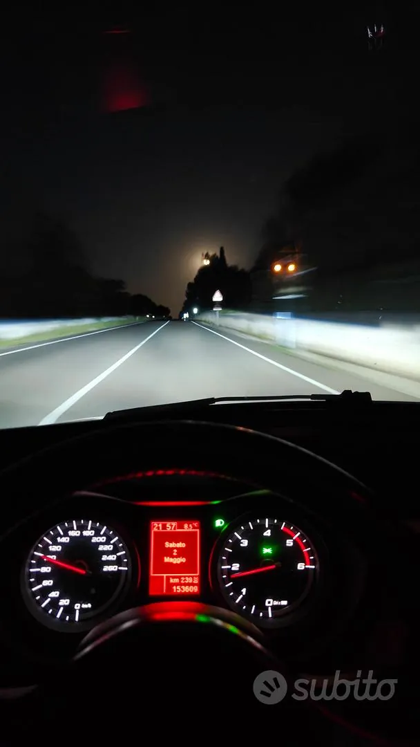 Alfa Romeo 159 2009 photo 4
