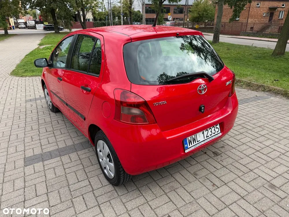 Toyota Yaris 2008 photo 4