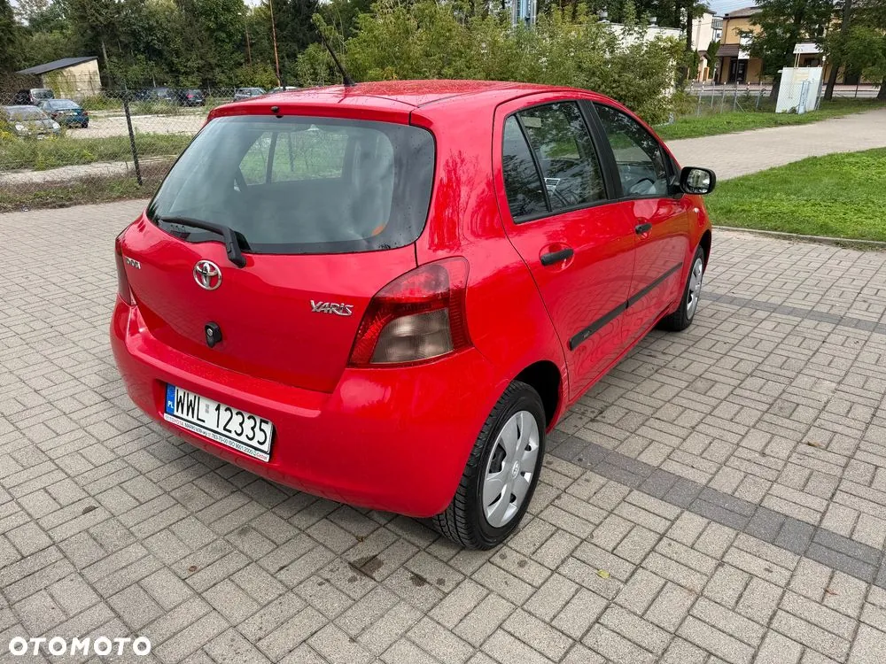 Toyota Yaris 2008 photo 3