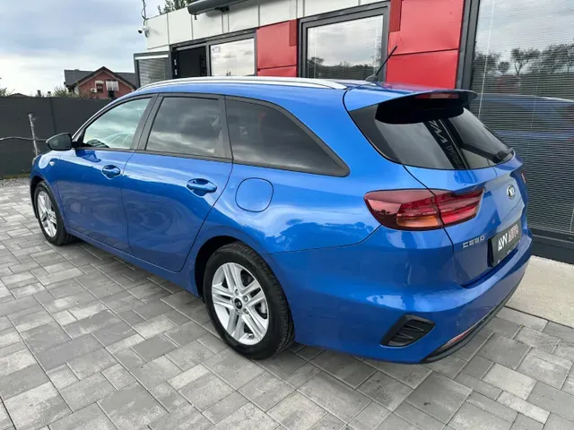 Kia Ceed Sw 2019 photo 3