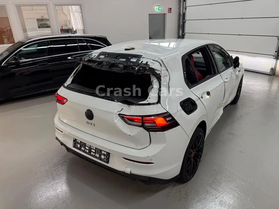 Volkswagen Golf Viii