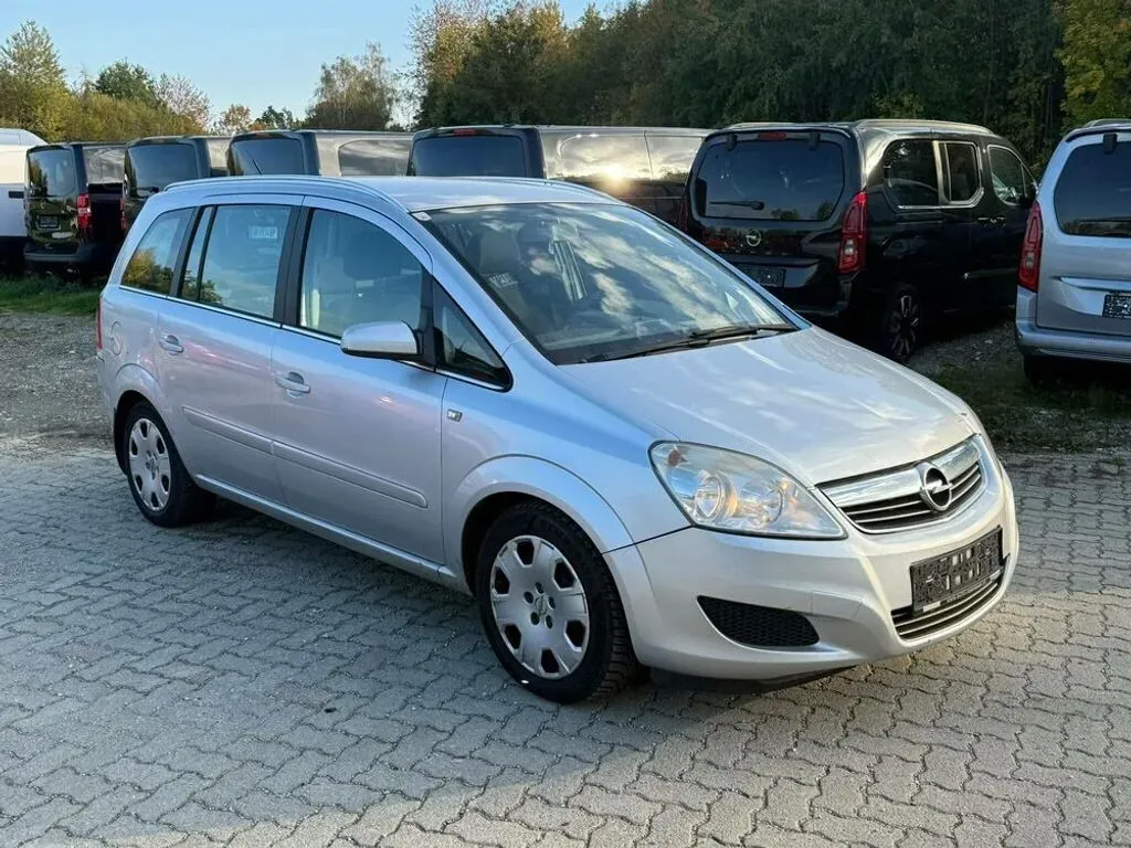 Opel Zafira 2008 photo 2