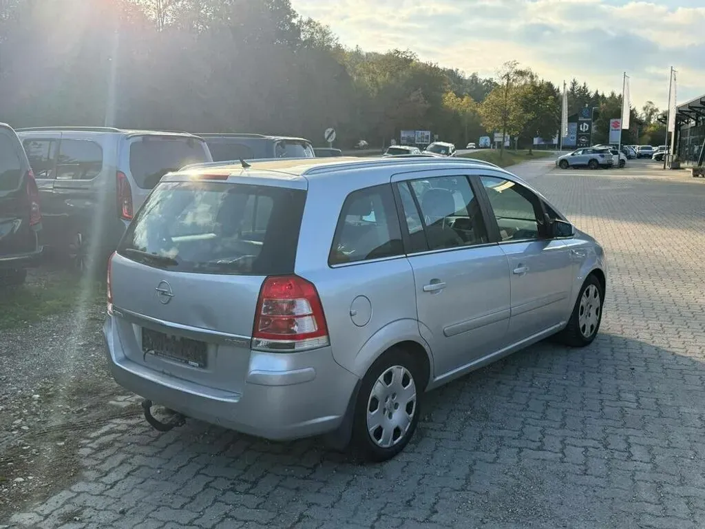 Opel Zafira 2008 photo 3