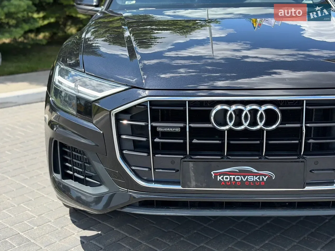 Audi Q8 2018 photo 5