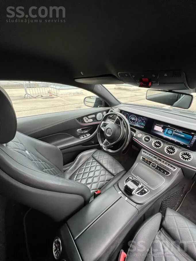 Mercedes-Benz E-Class 2017 photo 5