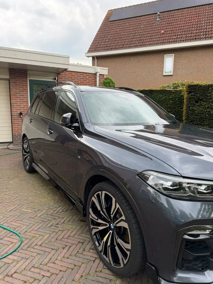 BMW X7 2021 photo 3