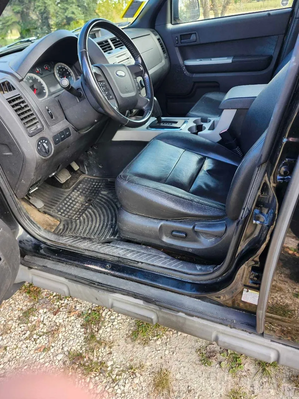 Ford Escape 2009 photo 3