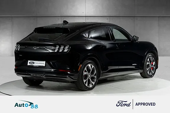 Ford Mustang Mach-E 2023 photo 4