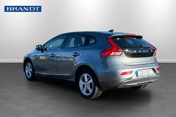 Volvo V40 2018 photo 2