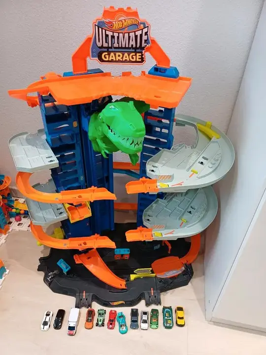 Hot Wheels Ultimate Garage