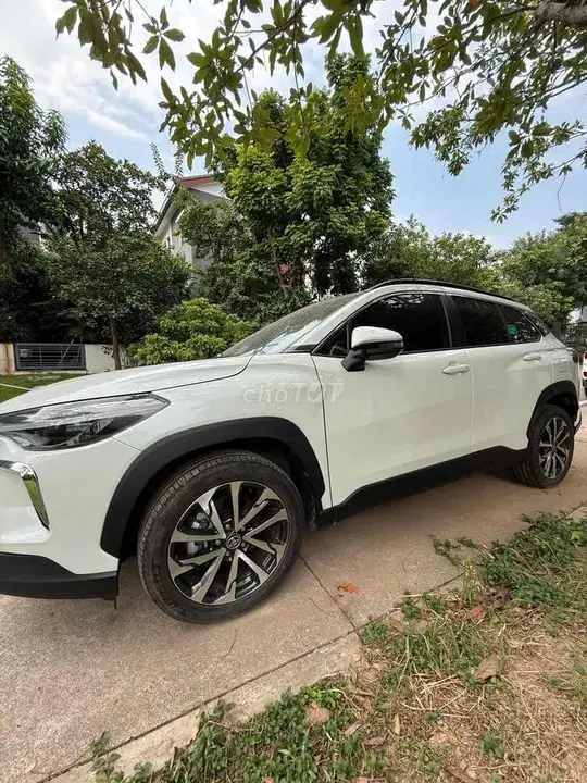 Toyota Corolla Cross 2024 photo 2