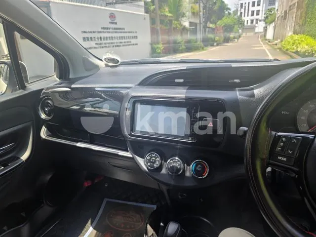 Toyota Vitz 2019 photo 4