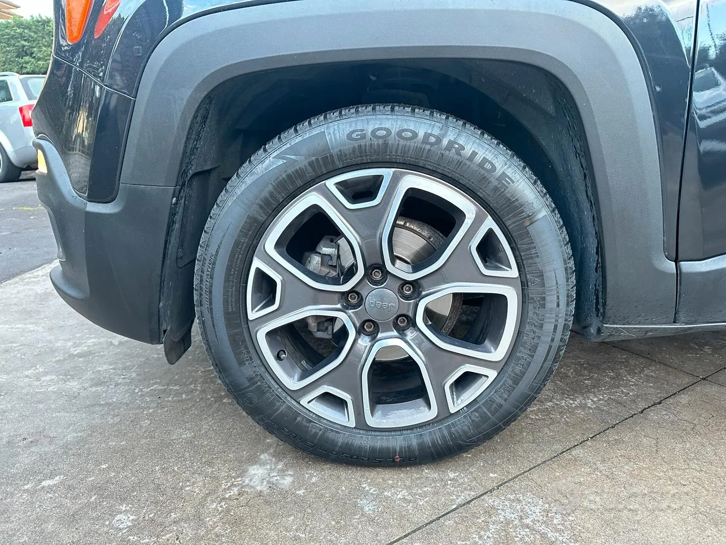 Jeep Renegade 2015 photo 3