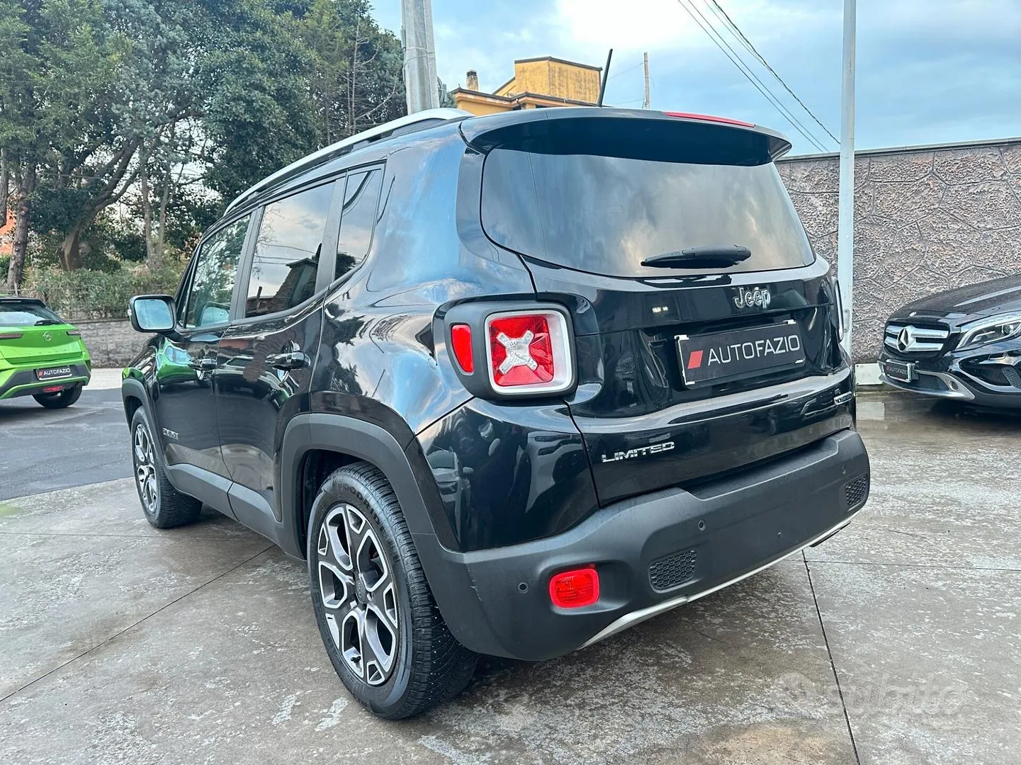 Jeep Renegade 2015 photo 4