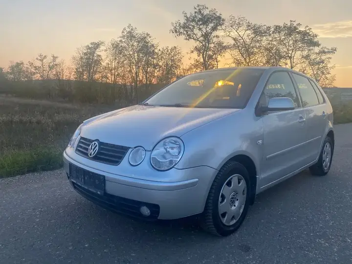 Volkswagen Polo 2004 photo 3