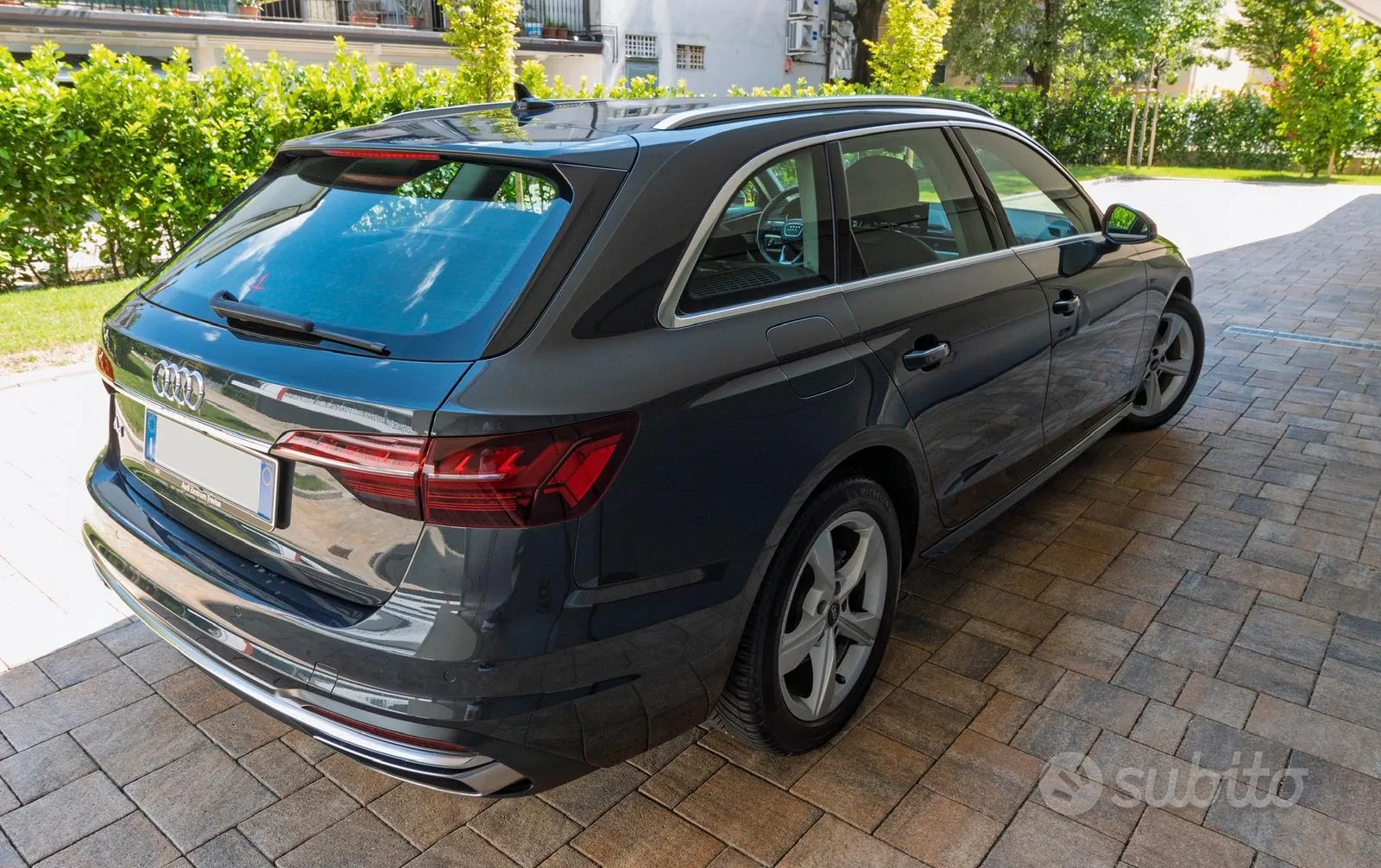 Audi A4 2021 photo 2