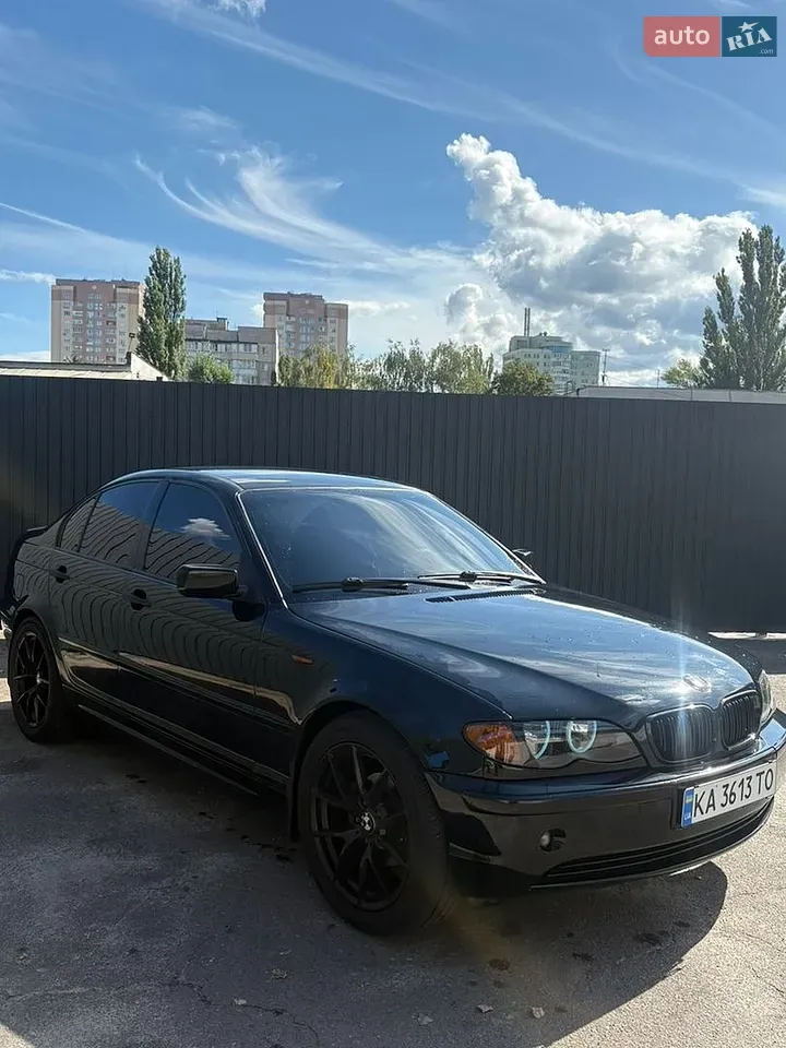 BMW 3 Series 2003 photo 2