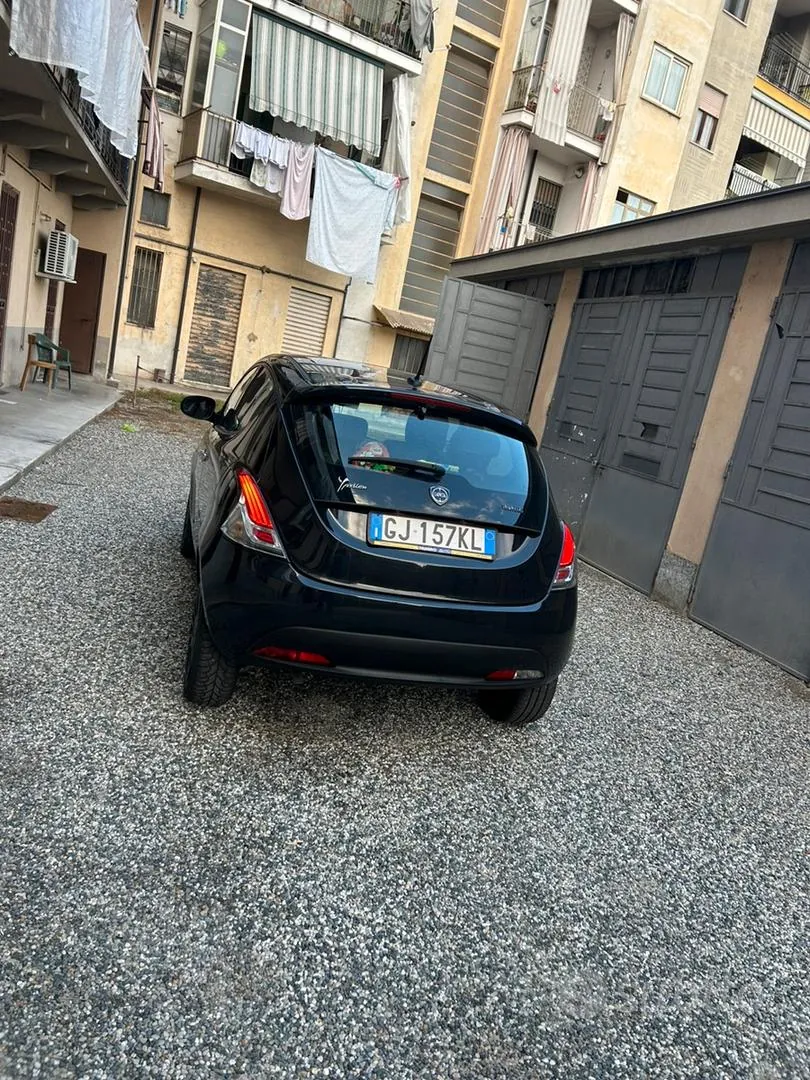 Lancia Ypsilon 2022 photo 4