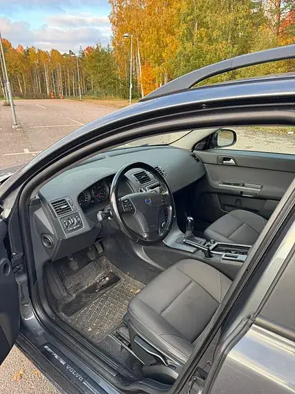Volvo V50 2011 photo 5