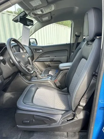 Chevrolet Colorado 2022 photo 3