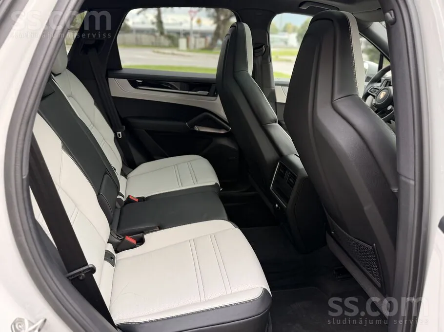 Porsche Cayenne 2025 photo 5