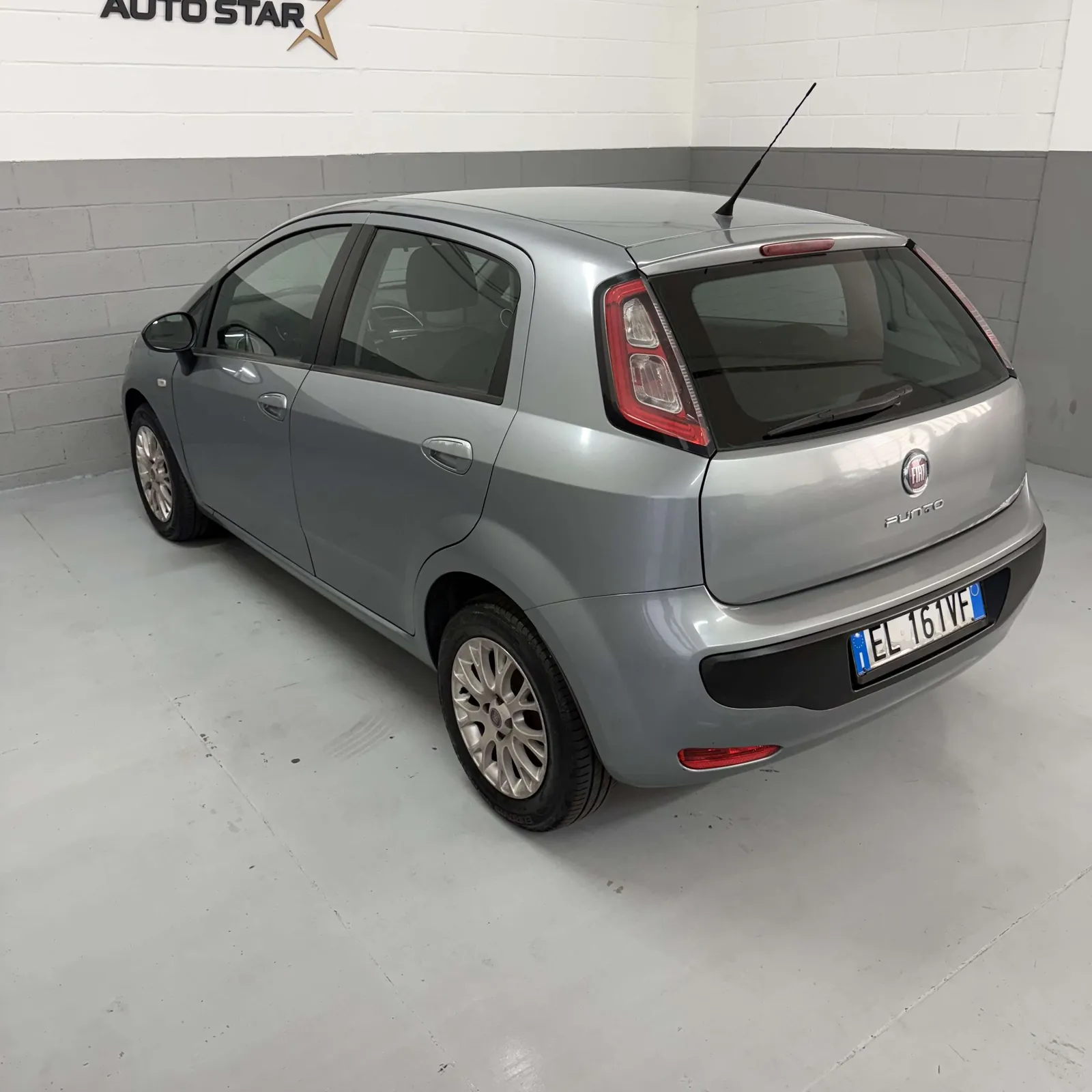 Fiat Punto Evo 2012 photo 5