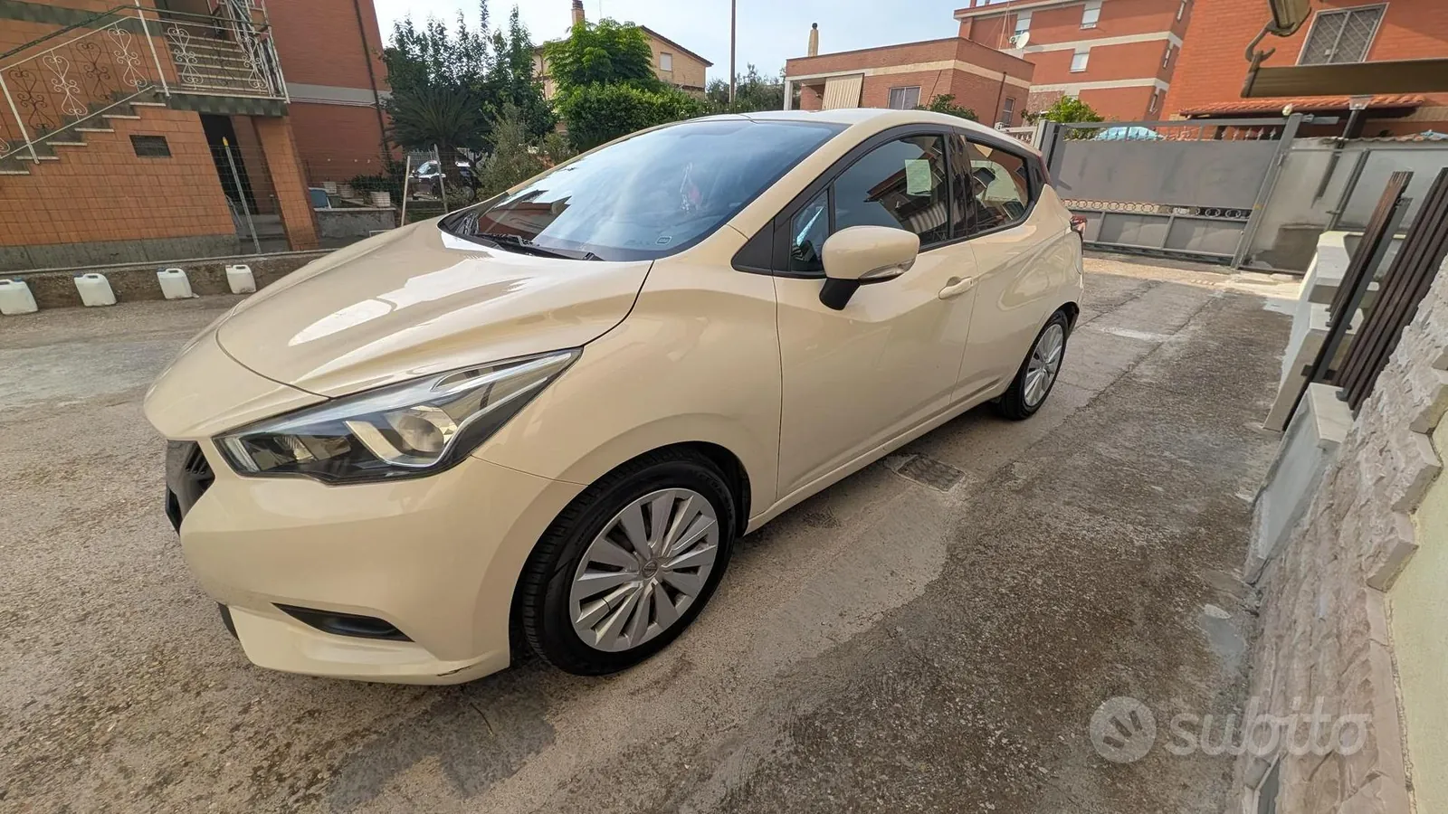 Nissan Micra 2018 photo 3