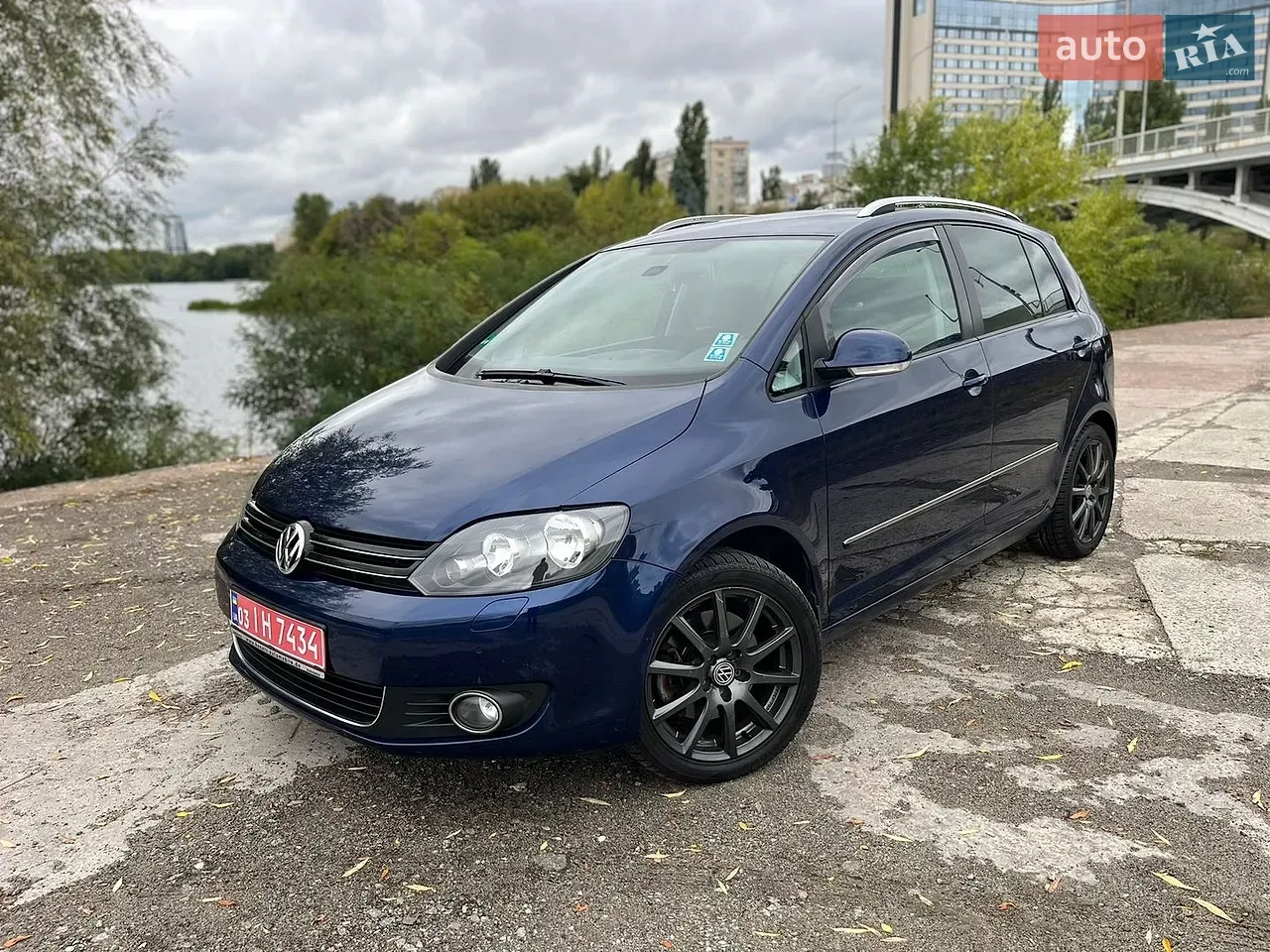 Volkswagen Golf Plus 2010 photo 2