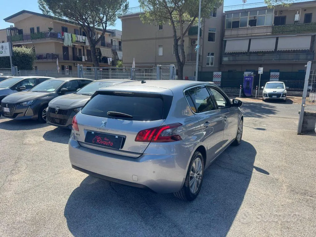 Peugeot 308 2021 photo 4