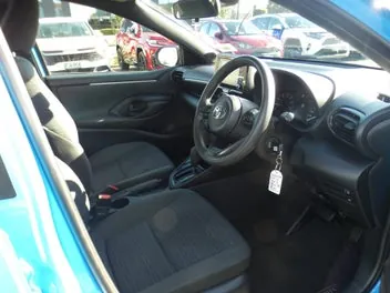 Toyota Yaris 2021 photo 3