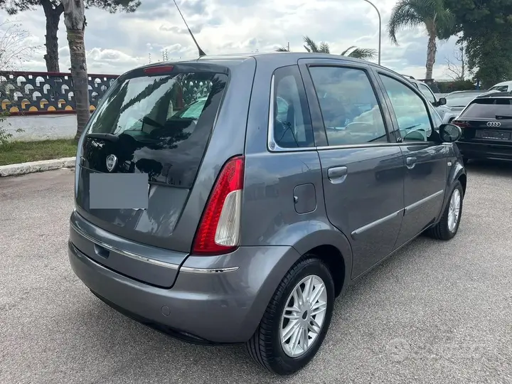 Lancia Musa 2010 photo 3