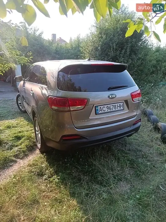 Kia Sorento 2015 photo 4