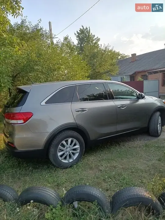 Kia Sorento 2015 photo 3