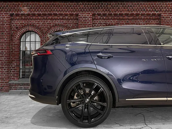 BYD Tang 2022 photo 5