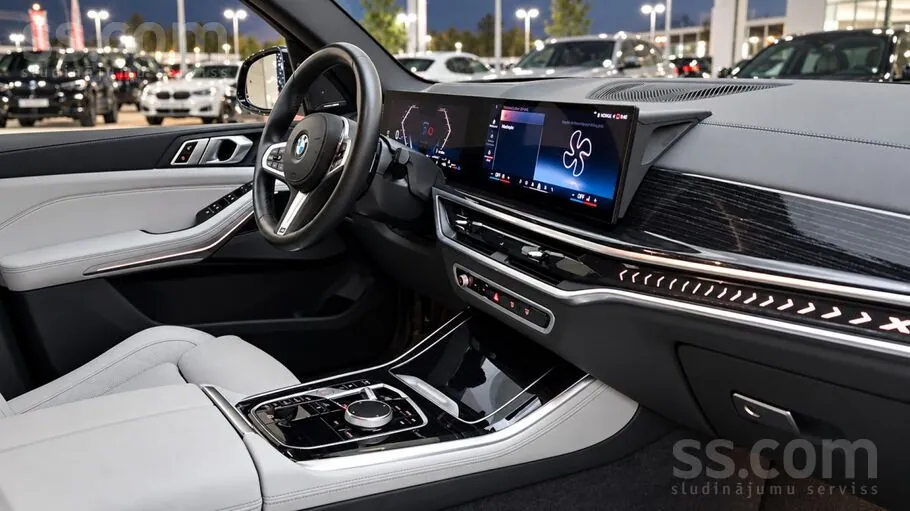 BMW X5 2024 photo 3