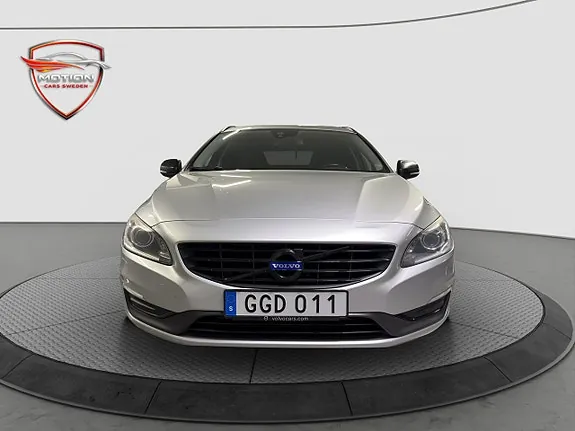 Volvo V60 2015 photo 2
