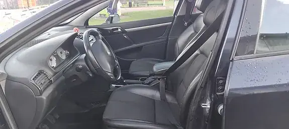 Peugeot 407 2009 photo 5