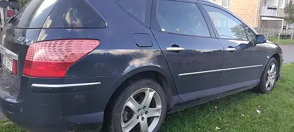 Peugeot 407
