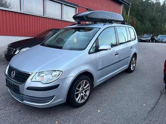 Volkswagen Touran 2008 photo 5