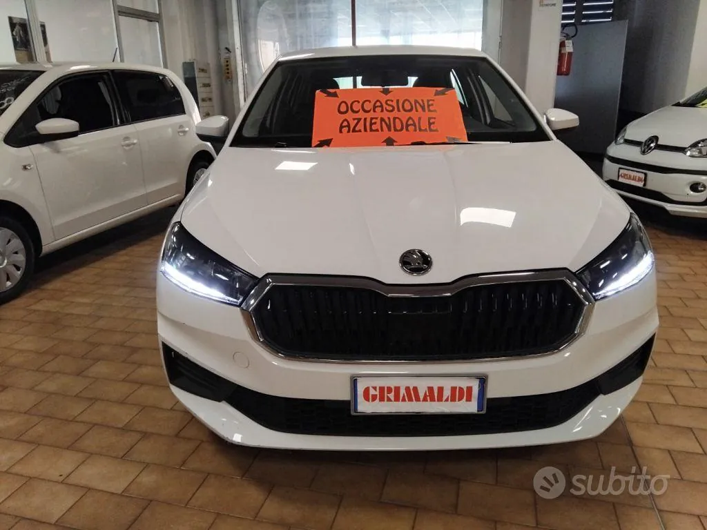 Skoda Fabia 2021 photo 2