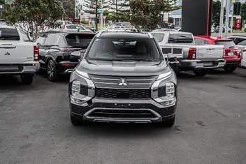 Mitsubishi Outlander 2026 photo 4