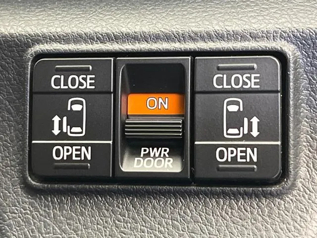 Toyota Sienna 2016 photo 5