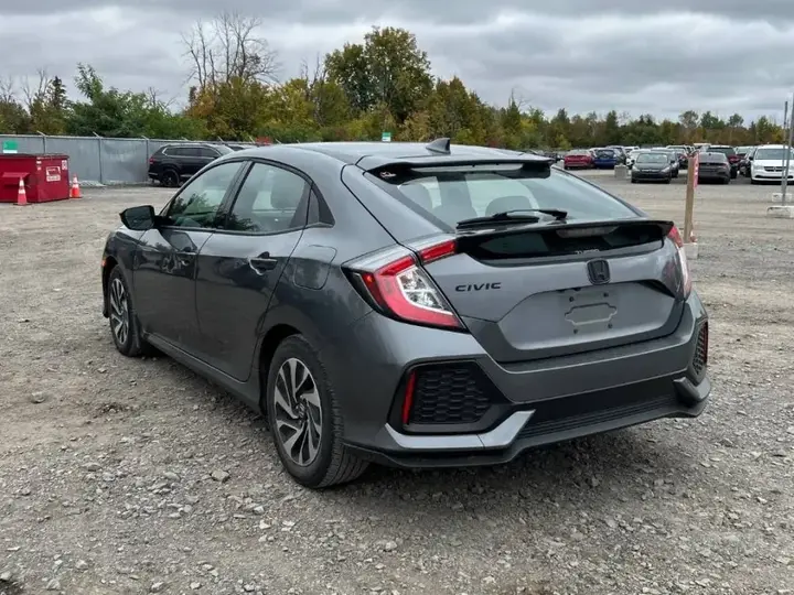 Honda Civic 2017 photo 3