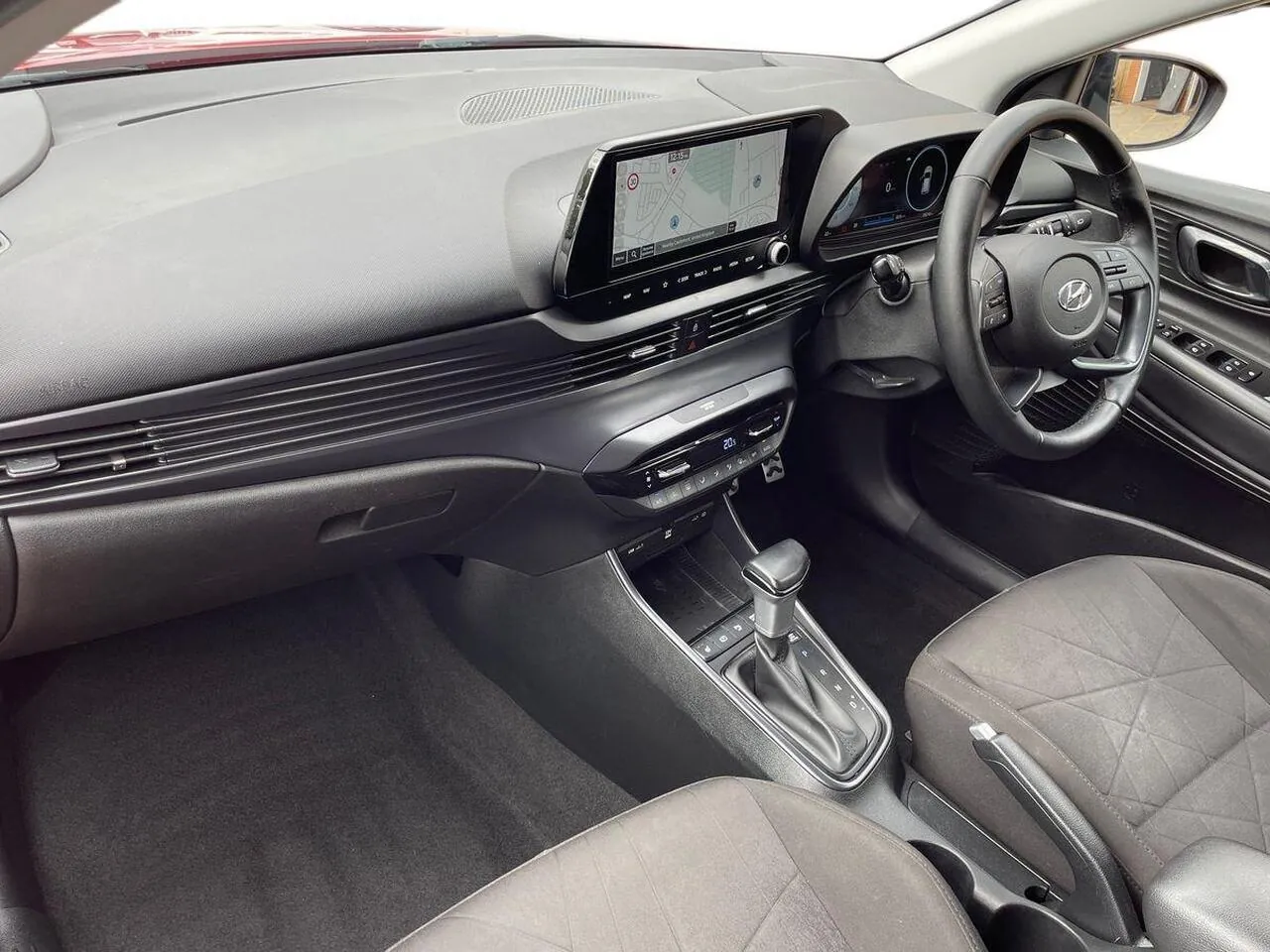 Hyundai Bayon 2023 photo 2