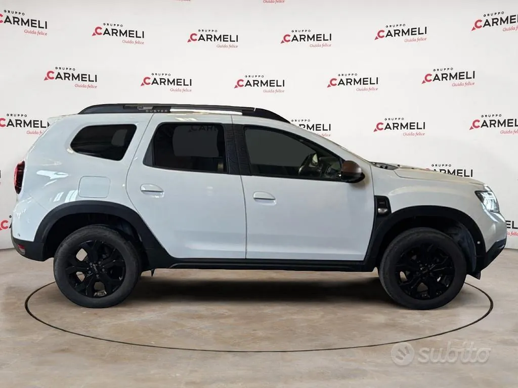 Dacia Duster 2023 photo 4